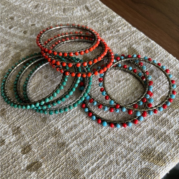 Bracelets - Picture 1 of 9